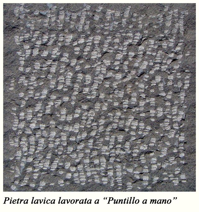 Pietra lavica a puntillo a mano